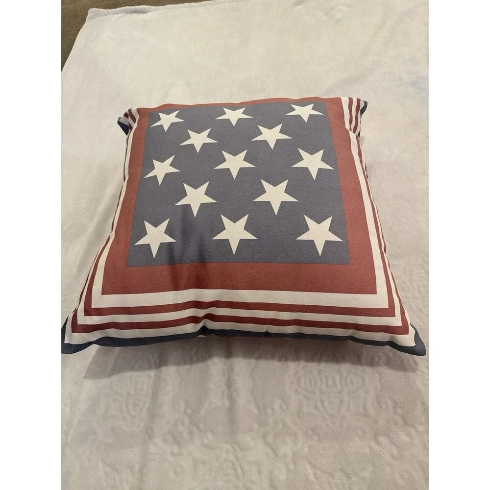 Pottery Barn Outdoor Flag Border 22